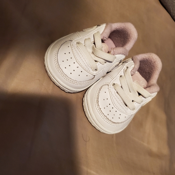 Nike Other - Nike baby shoes 1c